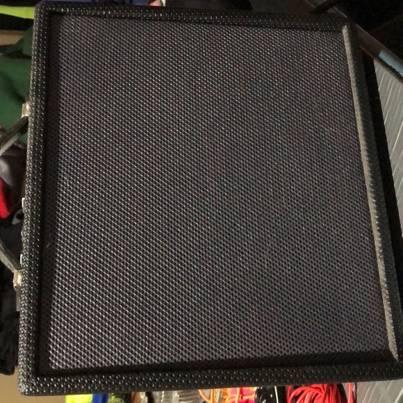 Amp - Picture 2 of 3